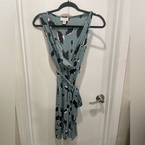 Ann Taylor LOFT blue/grey sleeveless wrap dress sz Small